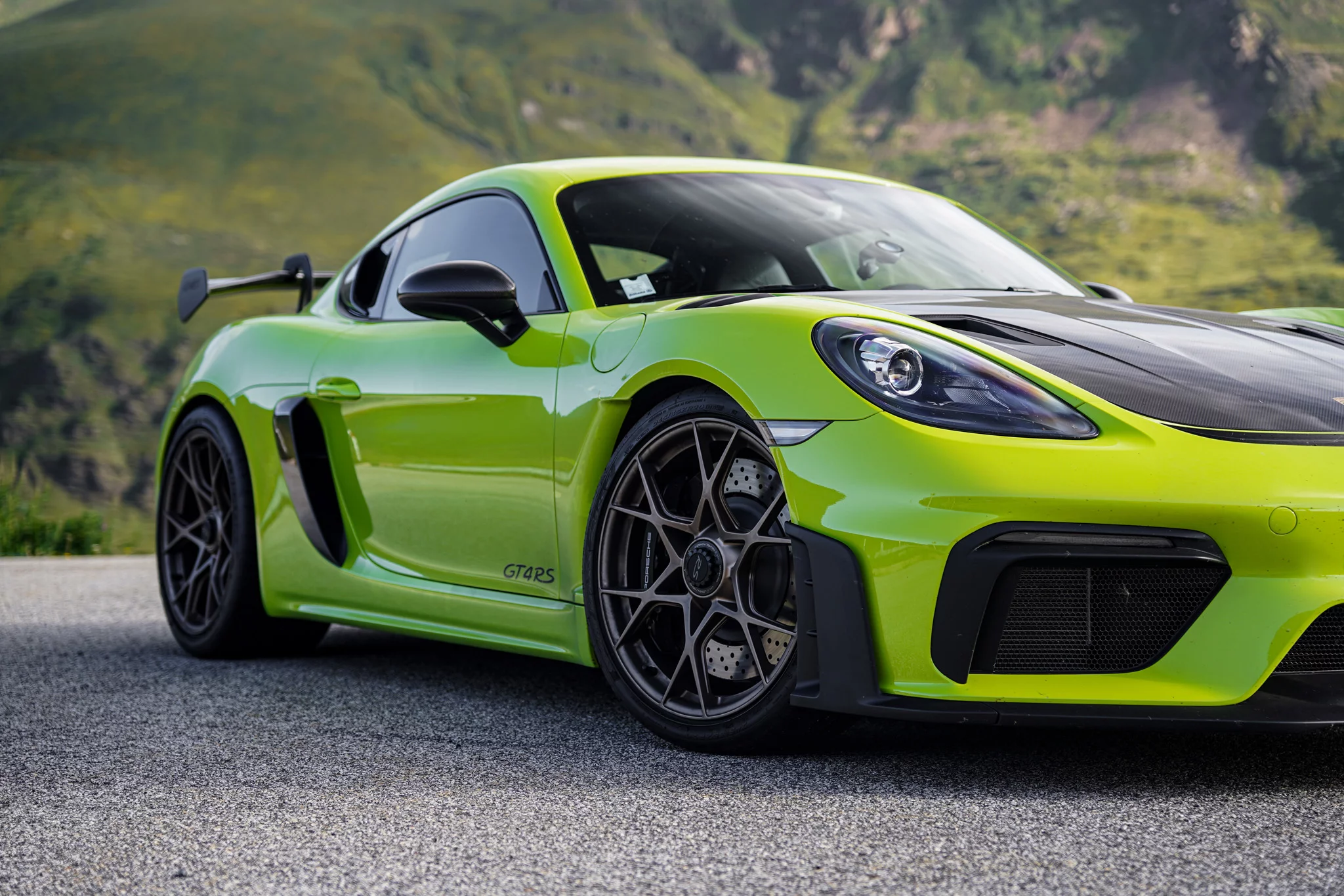 Acid Green Porsche 718 Cayman GT4 RS