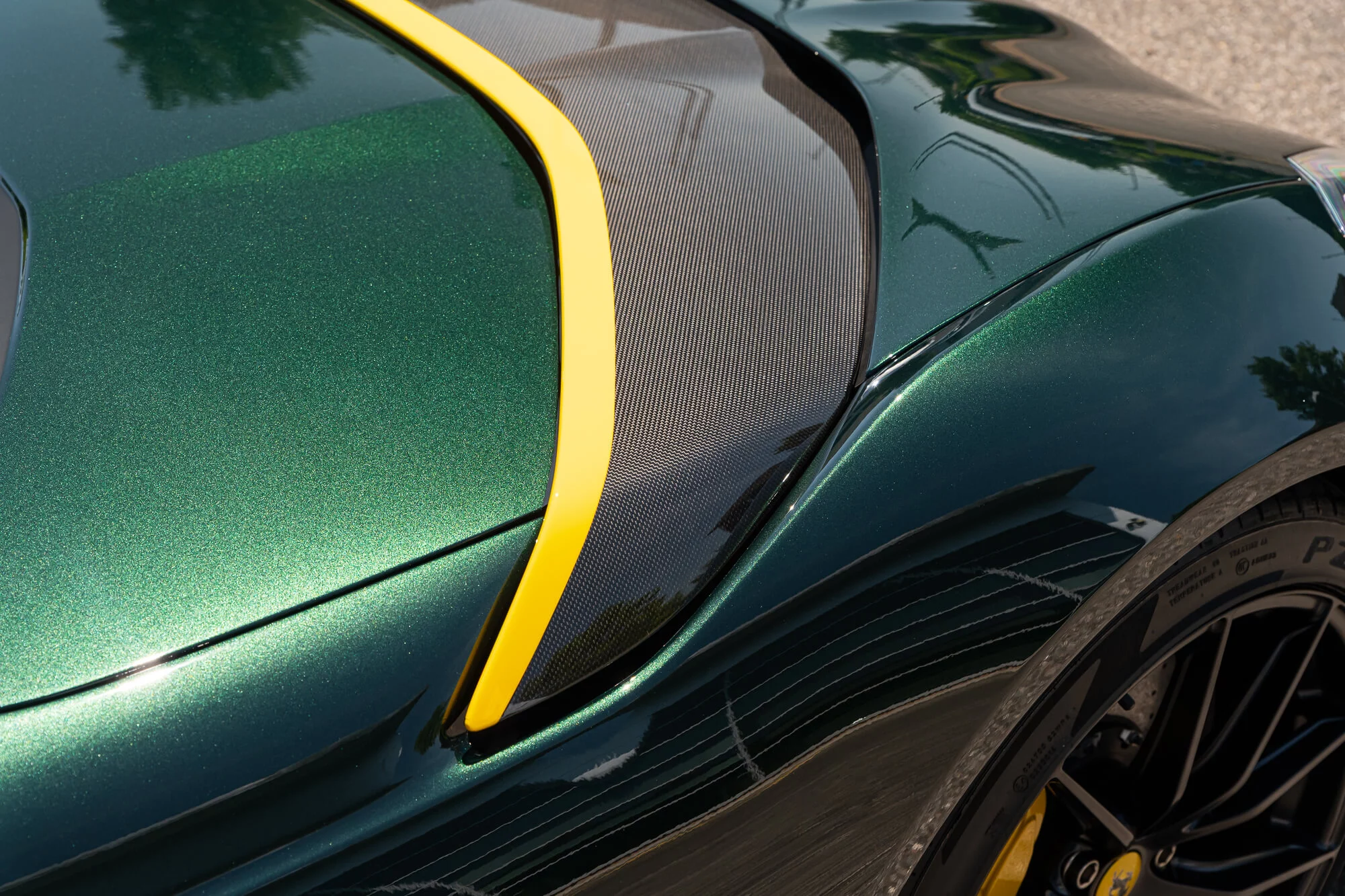 Verde Zeltweg Ferrari 812