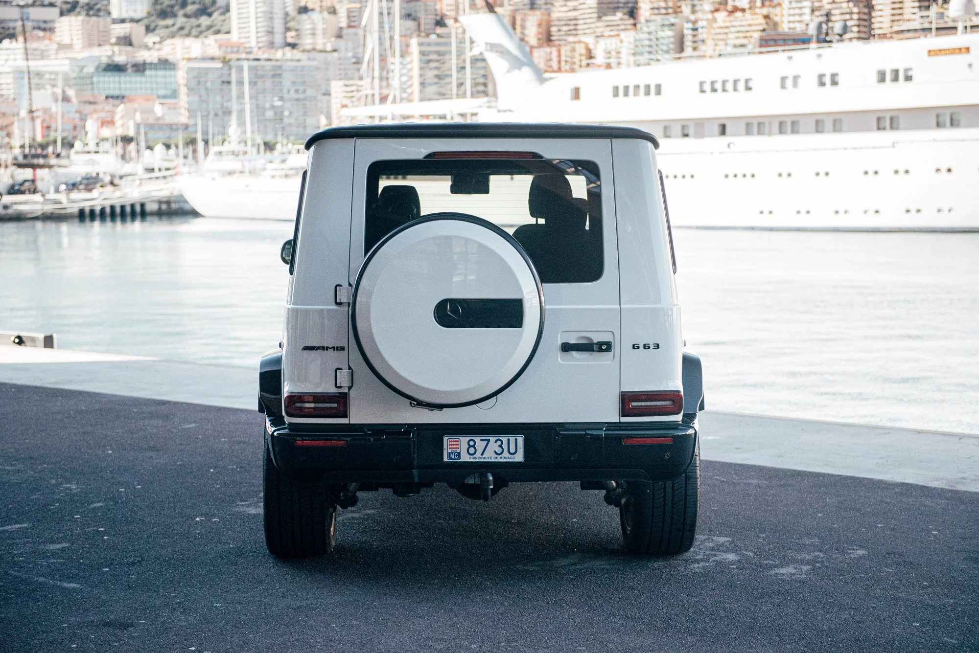 Polar White Mercedes-AMG G 63