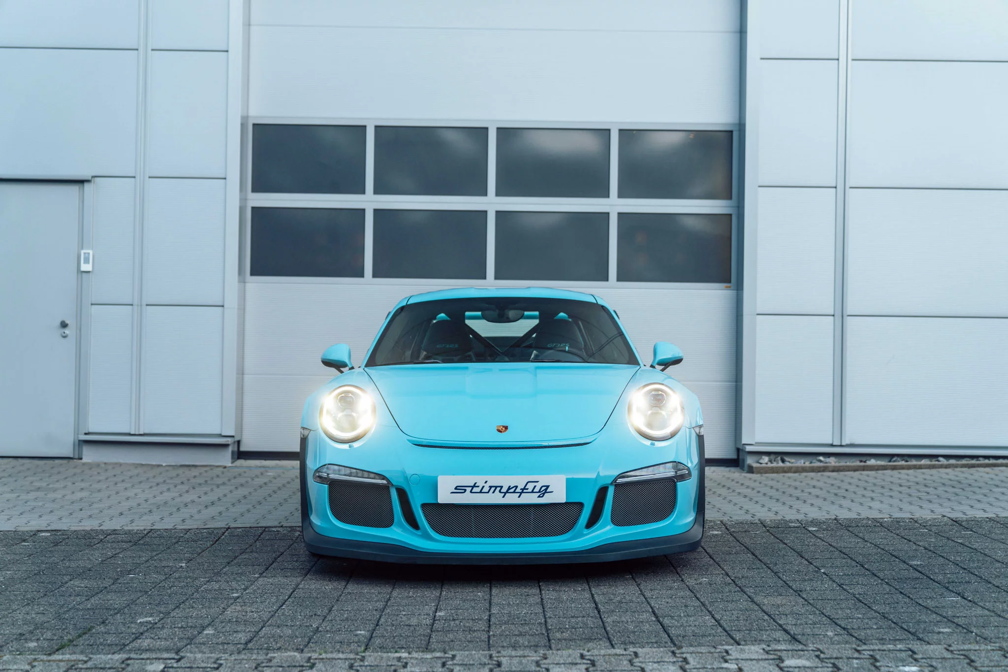Olympic Blue Porsche 911 GT3 RS