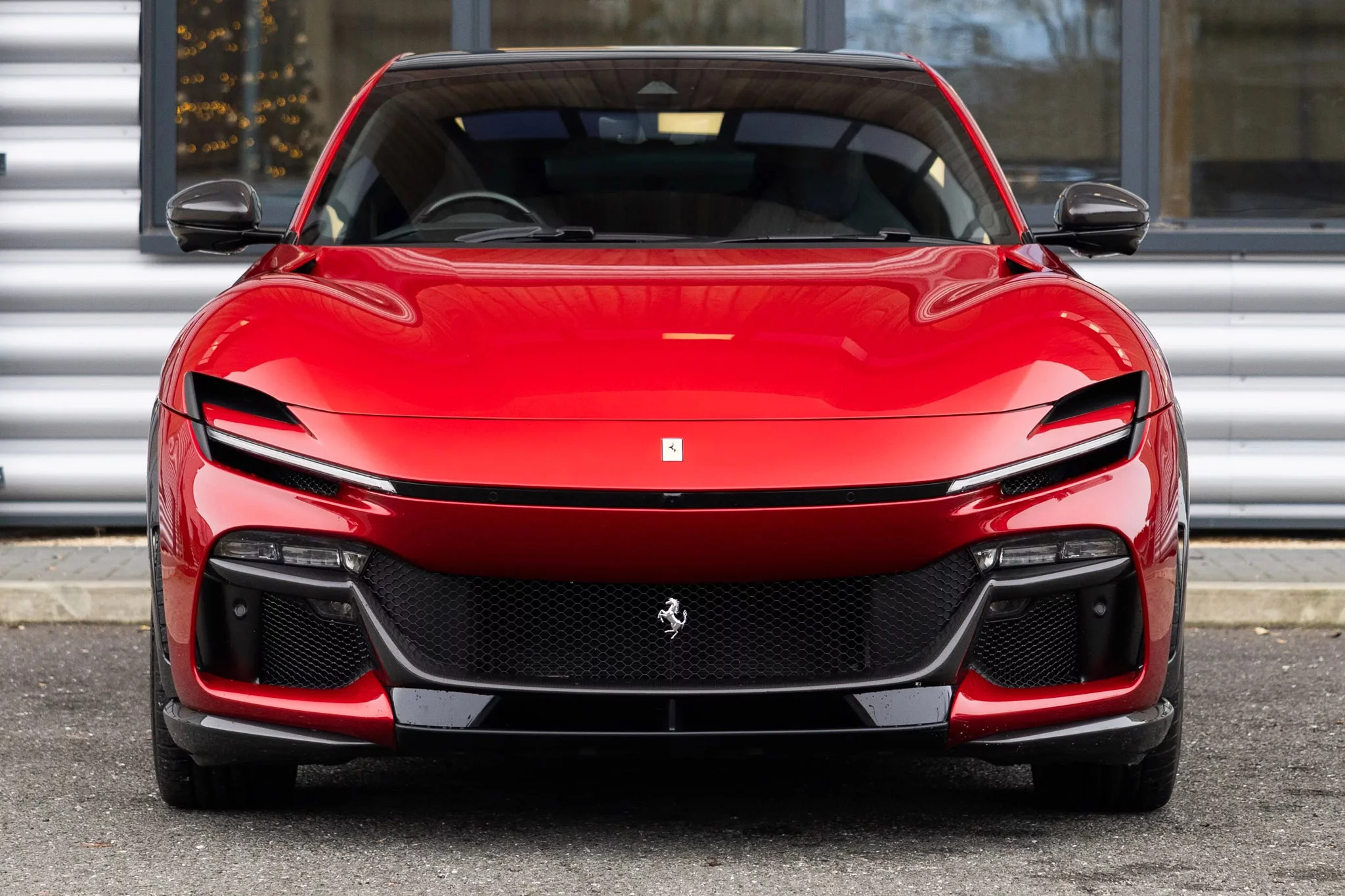 Rosso Fuoco Ferrari Purosangue