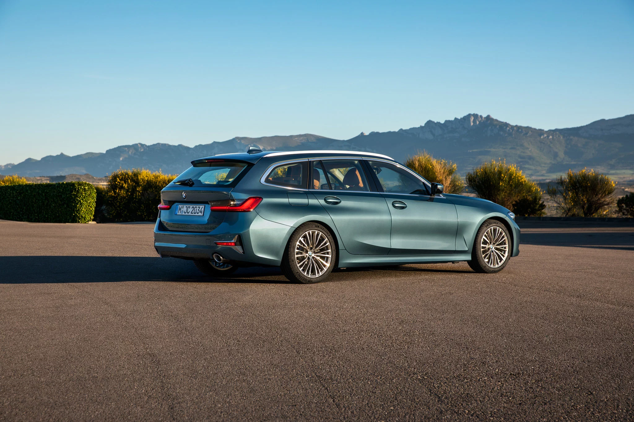 Blue Ridge Mountain BMW 3 Series