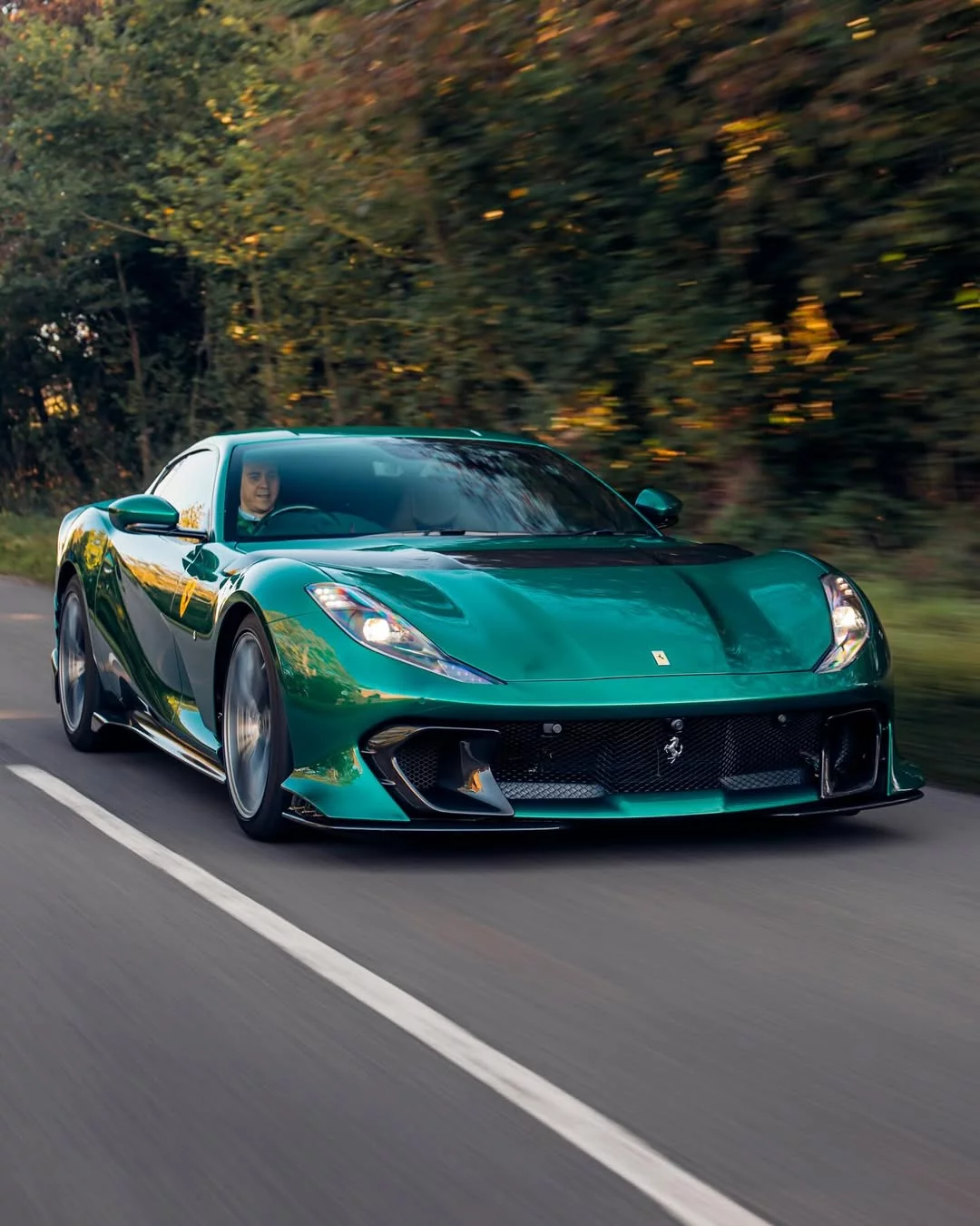 Verde Pino Ferrari 812