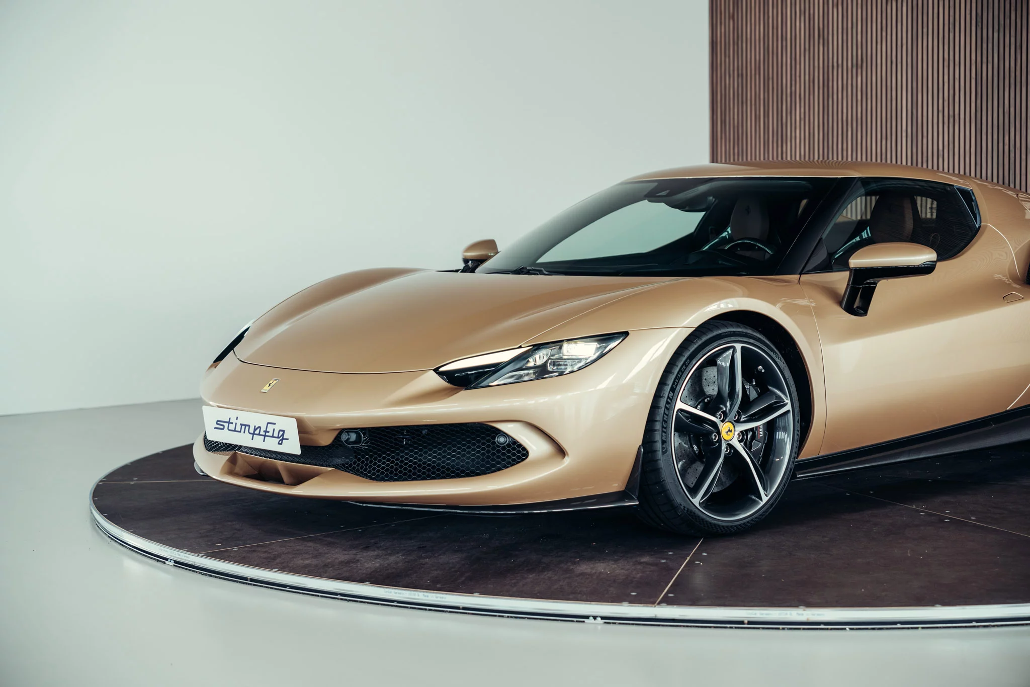 Oro Chiaro Ferrari 296