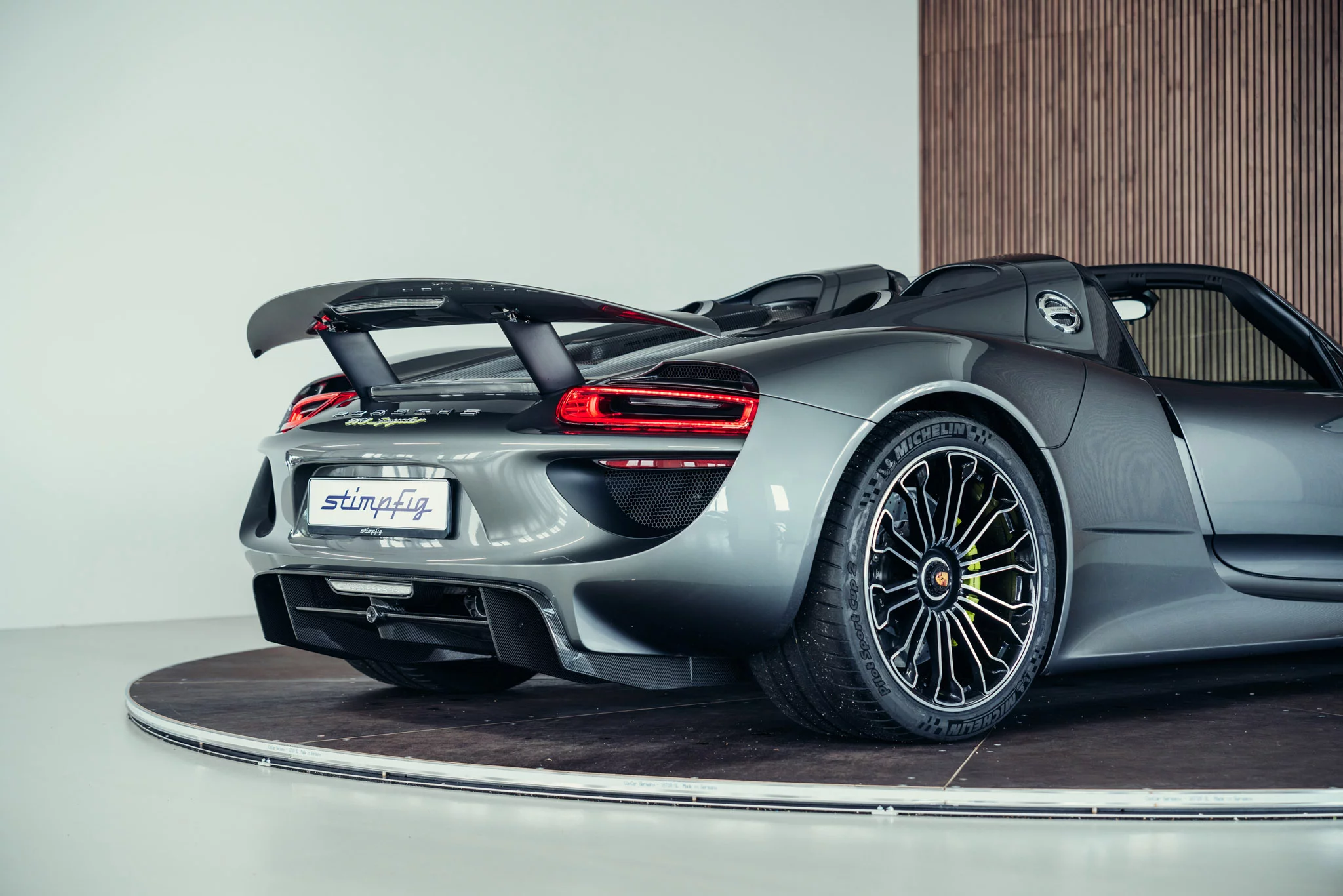 Meteor Grey Metallic Porsche 918 Spyder