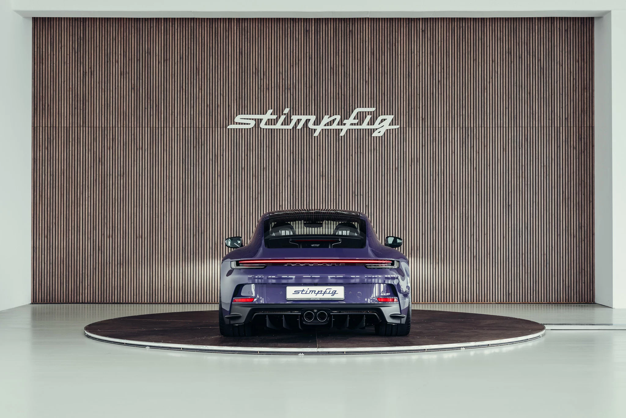 Ultraviolet Porsche 911 GT3