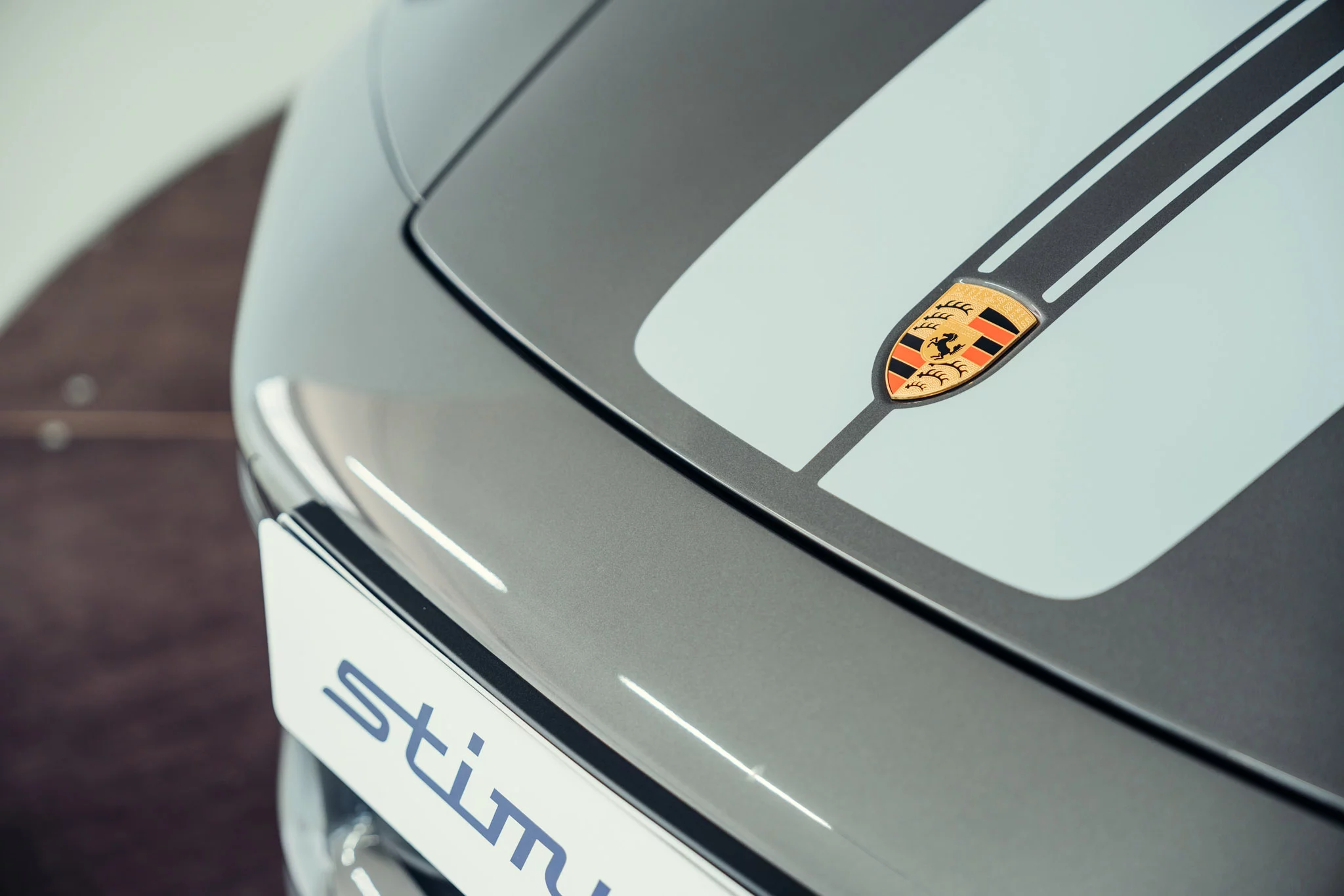 Agate Grey Metallic Porsche 911 Sport Classic
