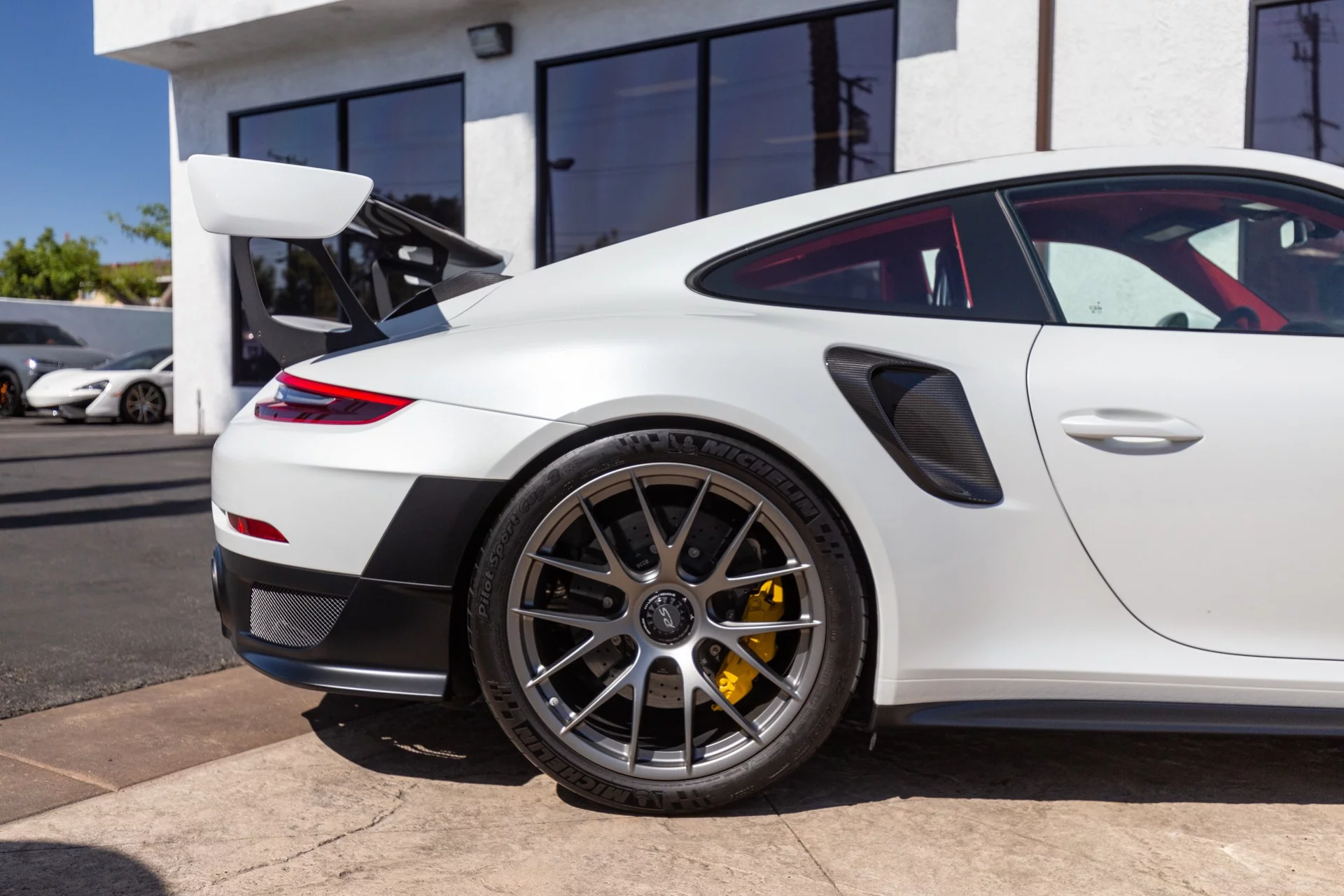 Oryx White Porsche 911 GT2 RS